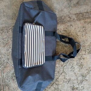 Stylish Navy Blue DSW Duffel Bag